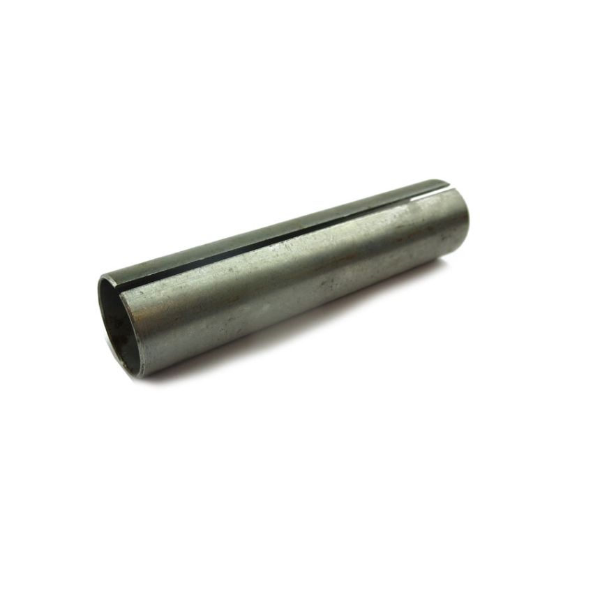 LAYGEAR DISTANCE PIECE:  MGB