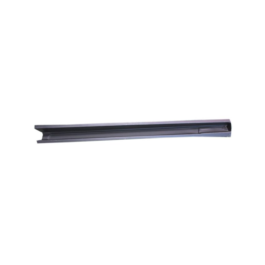 RH OUTER SILL:  AH 100-6 3000