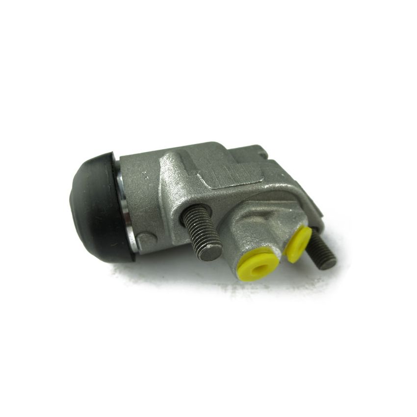 RH FRONT WHEEL CYLINDER (STEEL WHEEL):  AH 100-6