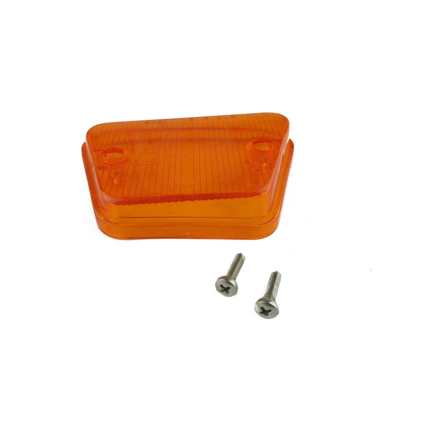 RH SIDE MARKER LENS:  TR6