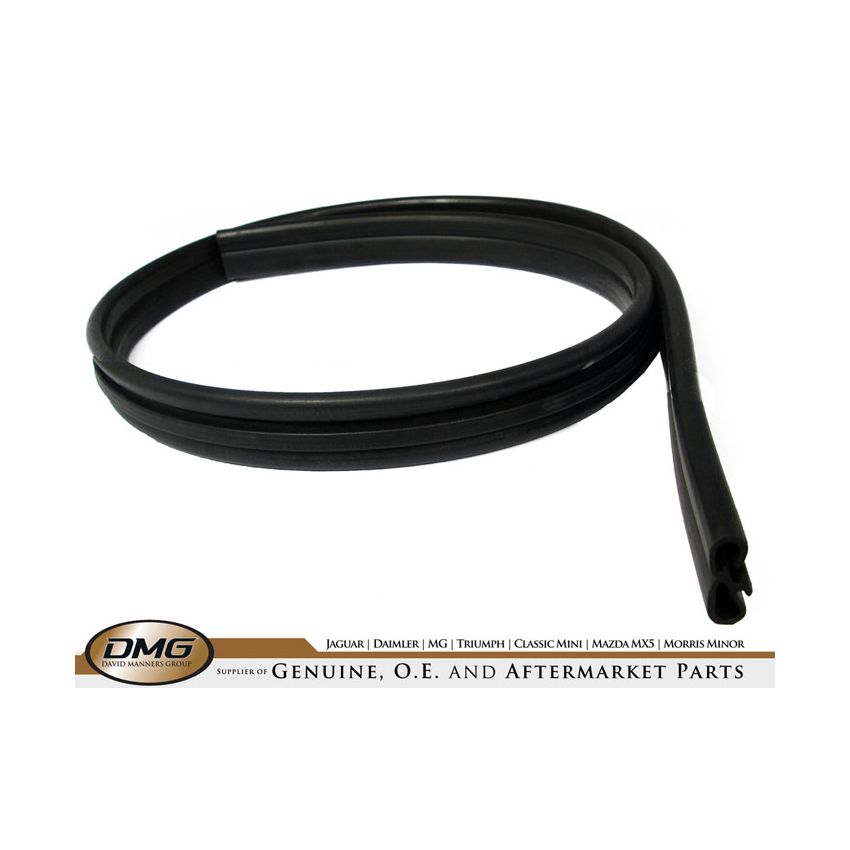 UPPER WINDSCREEN SEAL:  TR2, TR3, TR3A
