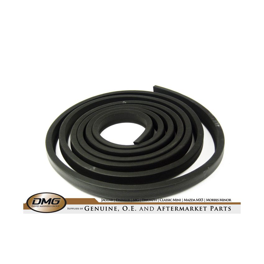 BOOT LID SEAL (CHANNEL TYPE):  TR2, TR3