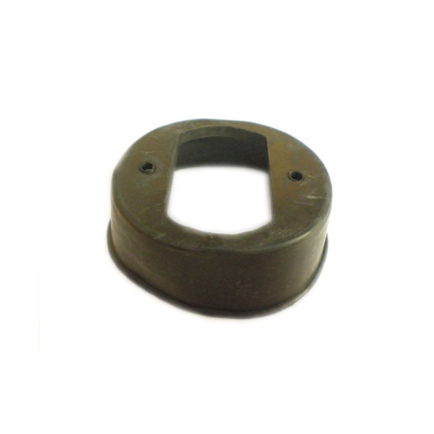 CHECK STRAP GAITER:  TR4, TR4A, TR5, TR6