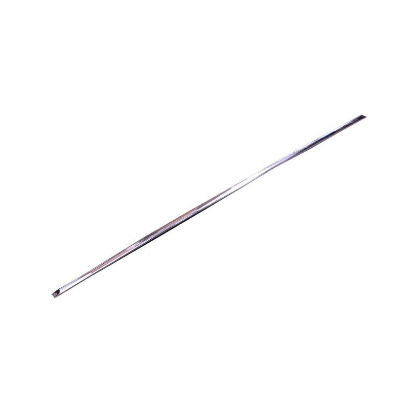 RH DOOR MOULDING:  S&M 66-69