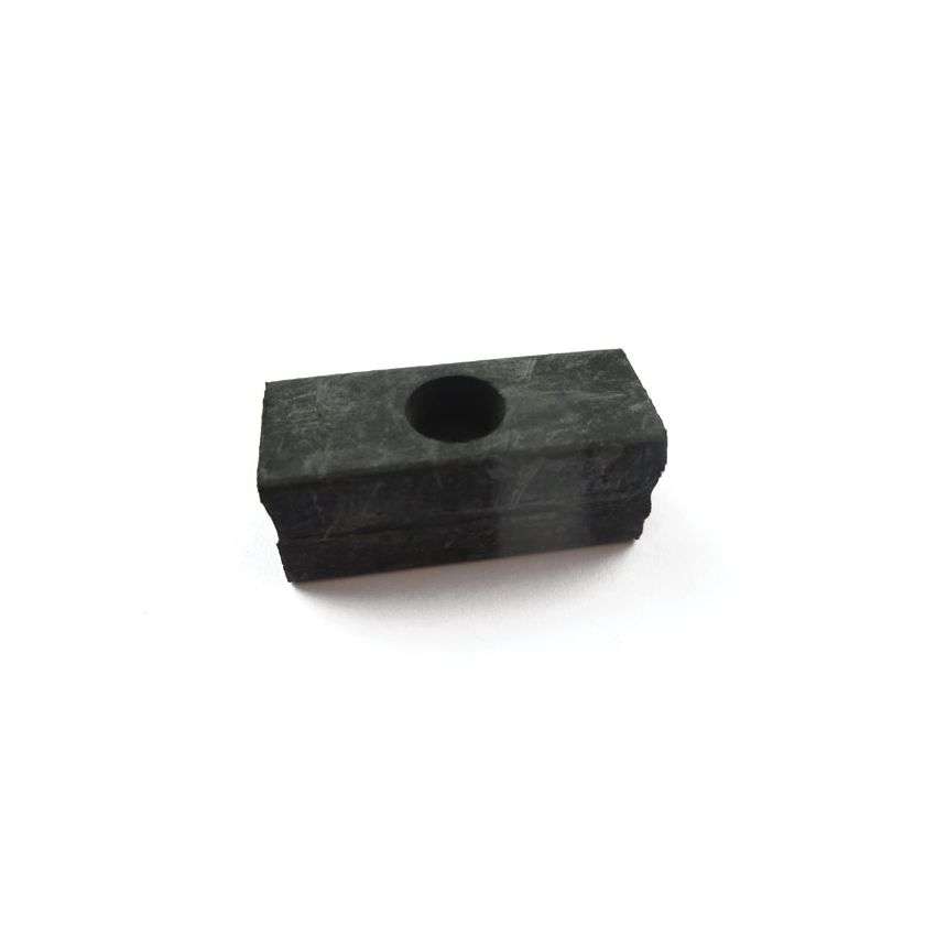 BUFFER BOOT FRONT LATE:  S&M