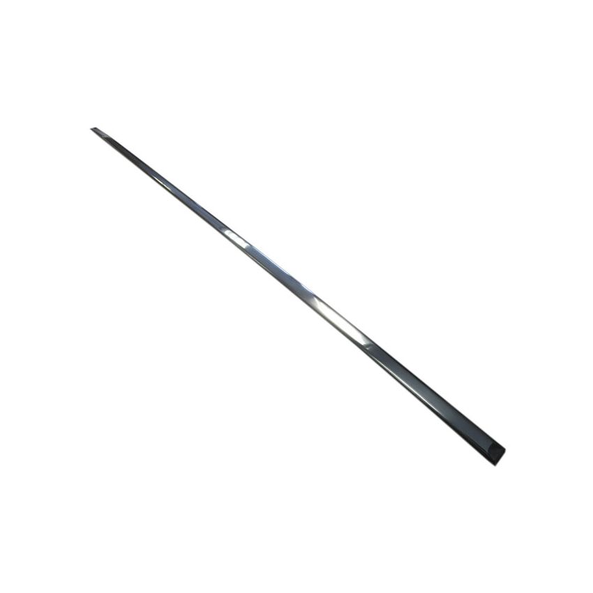 RH DOOR MOULDING:  MGB 62-80