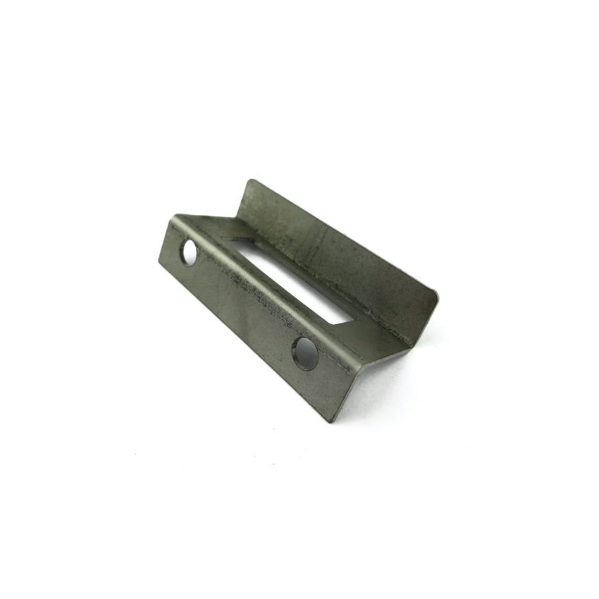 BONNET CLIP BRACKET:  MGB 62-70
