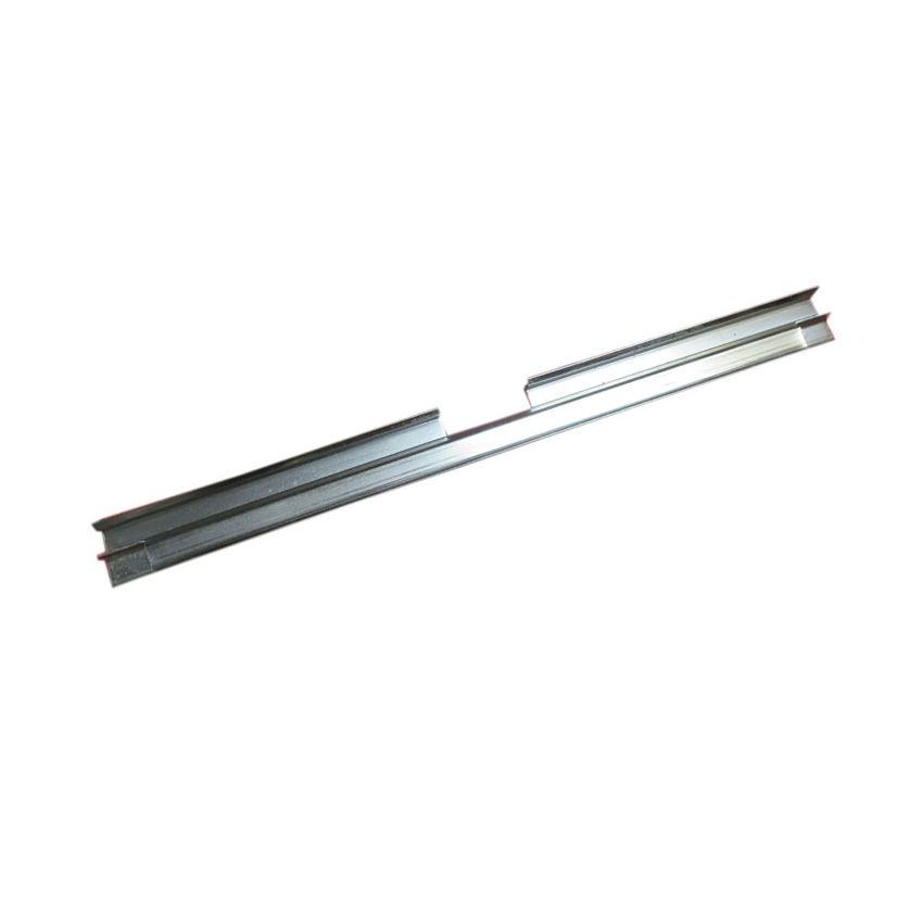 CHANNEL WINDOW BOTTM:  MGB