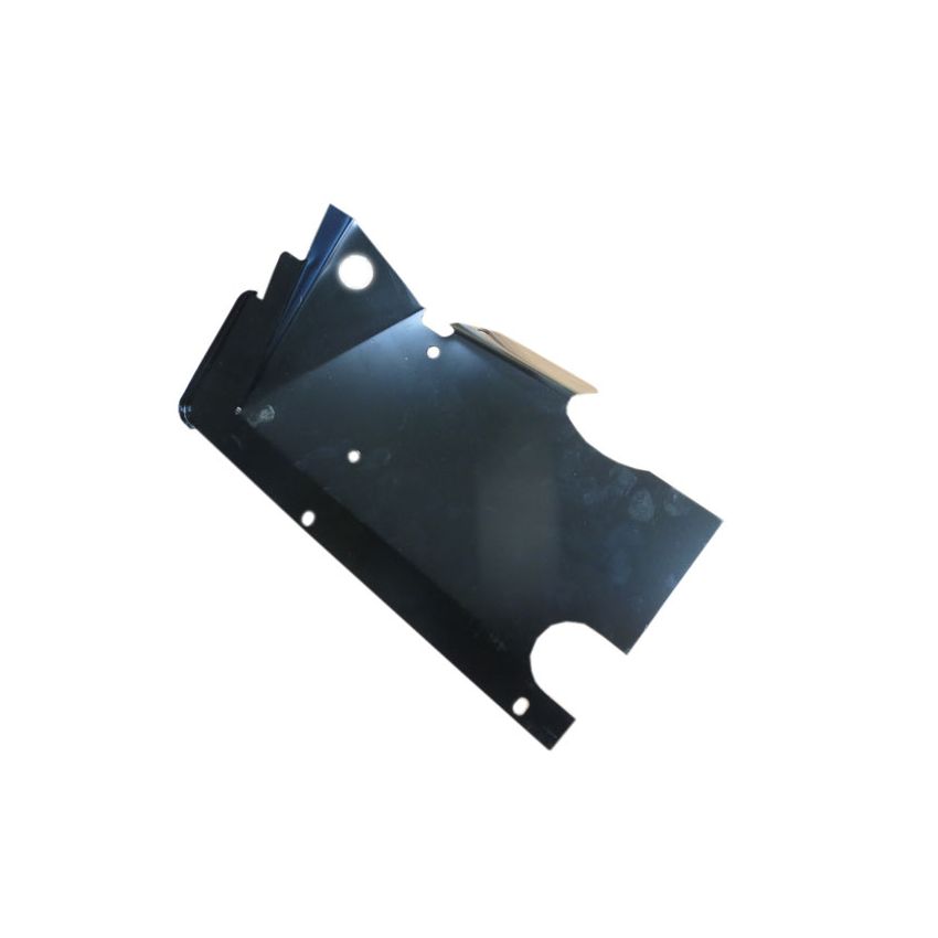 LH RADIATOR DUCT PANEL:  S&M
