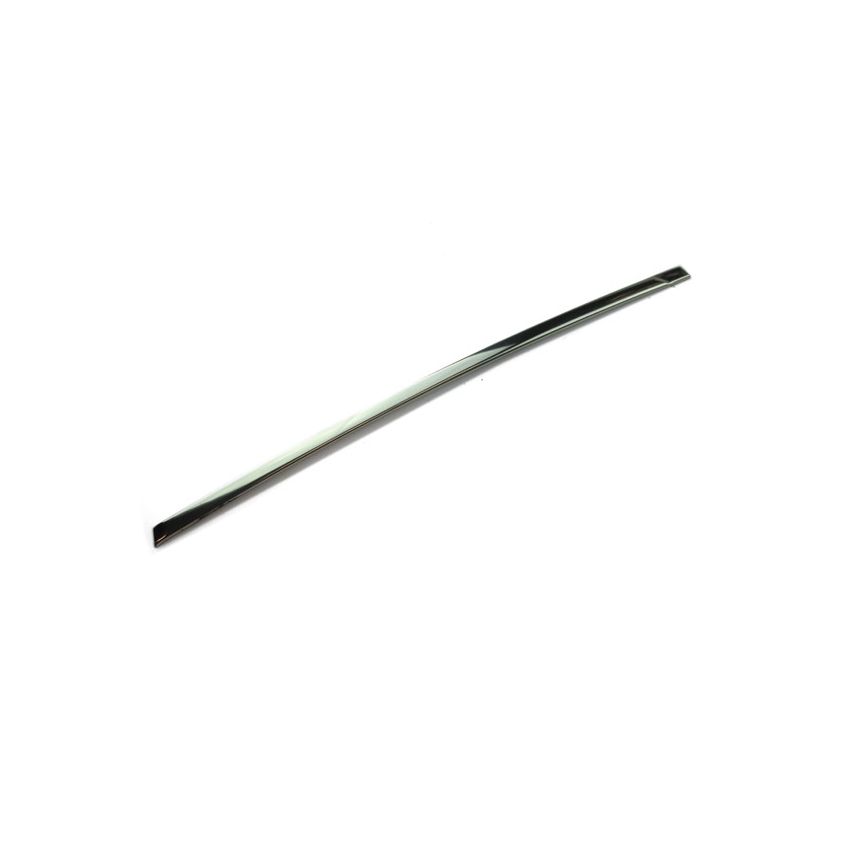 RH REAR LOWER MOULDING:  S&M 1500