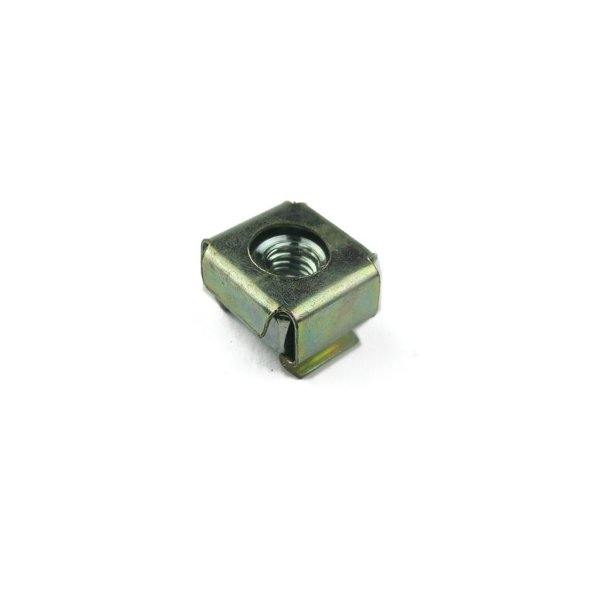 CLIP NUT NO.10:  TR2, TR3