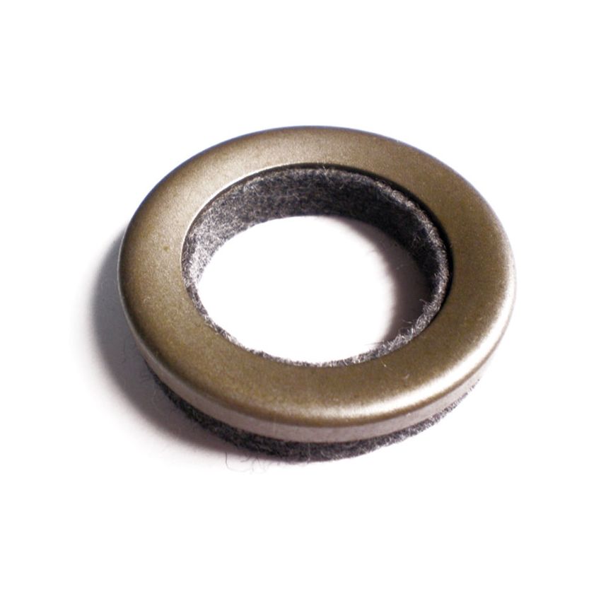 FRONT HUB SEAL:  TR RANGE  TR2, TR3, TR4, TR5, TR6