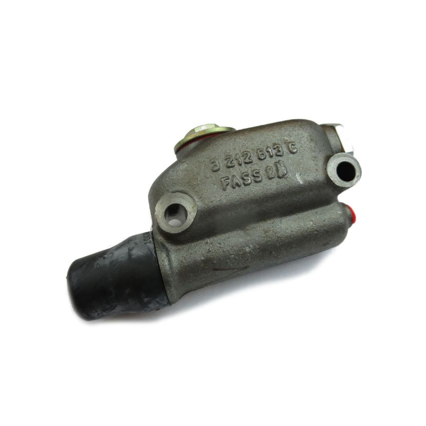 MASTER CYLINDER:  M/MINOR 62-71