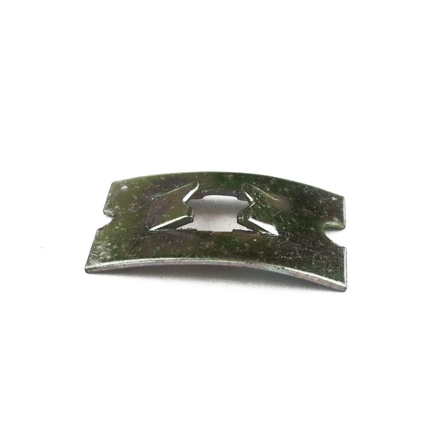 BADGE FIXING CLIP:  AH 1000 100-6 3000
