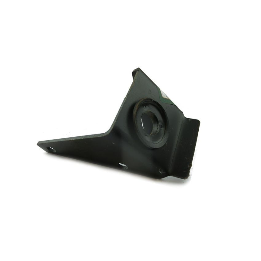 RH TIE BAR BRACKET:  MORRIS MINOR