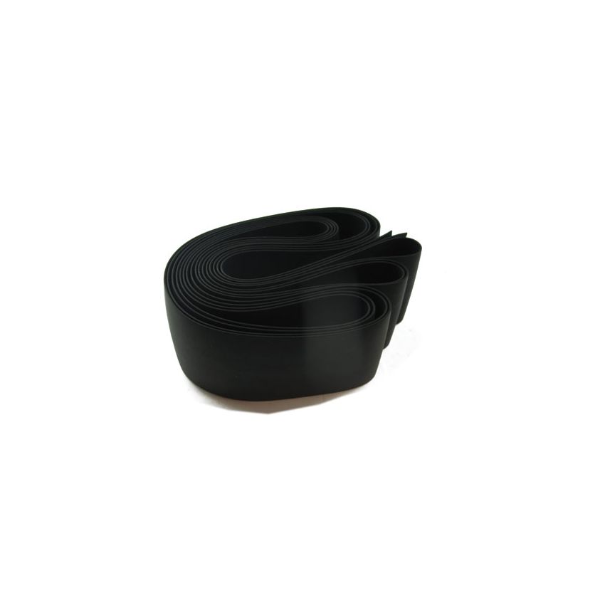 SEAL WINDSCREEN TO FRAME:  AH 100-4 100-6 3000