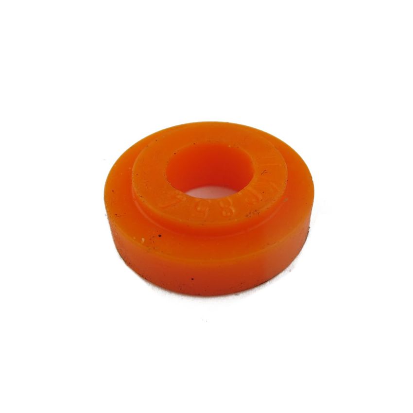 BUSH GEARBOX LOC BRACKET:  TR7, SD1