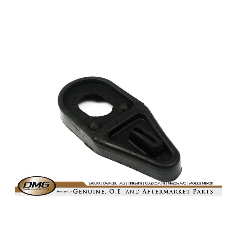 WHEEL CYLINDER DUST COVER:  SPITFIRE 1500, GT6 MKI MKII