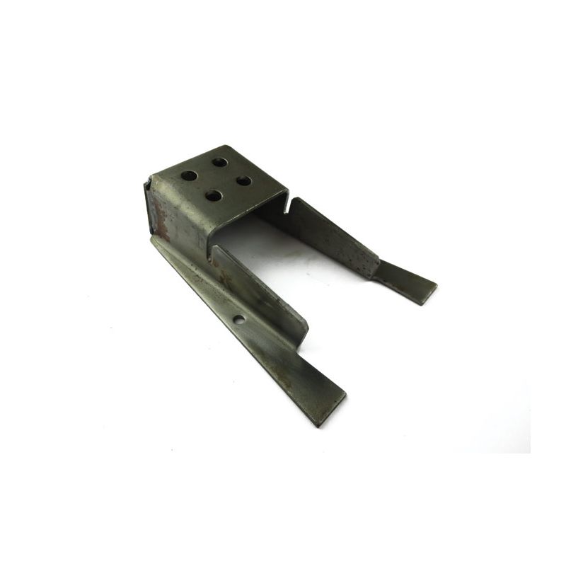 MOUNTING BRACKET:  TR4A, TR5, TR6
