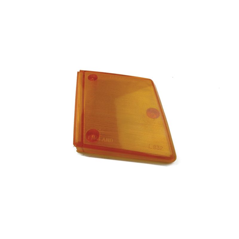 RH REAR LENS (AMBER):  TR6