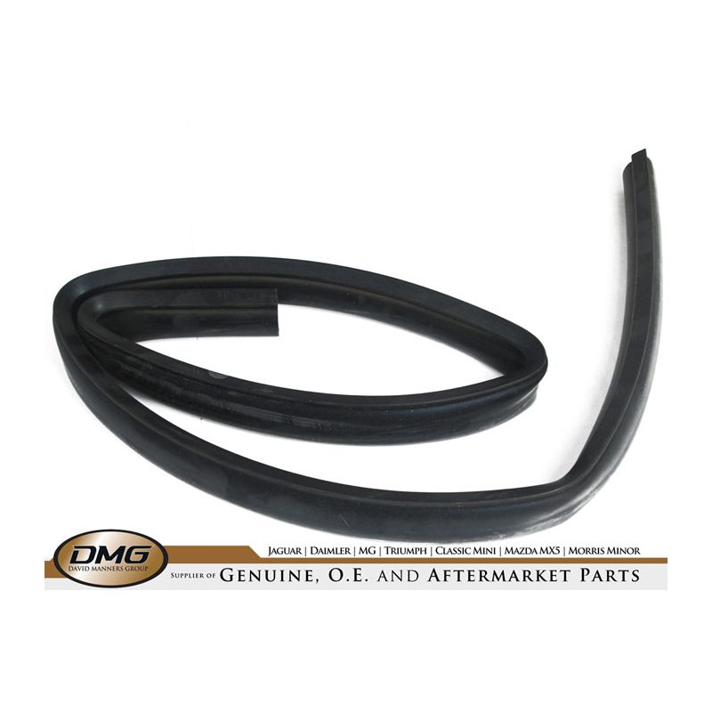 HEADER RAIL SEAL:  SPITFIRE MKIV-1500