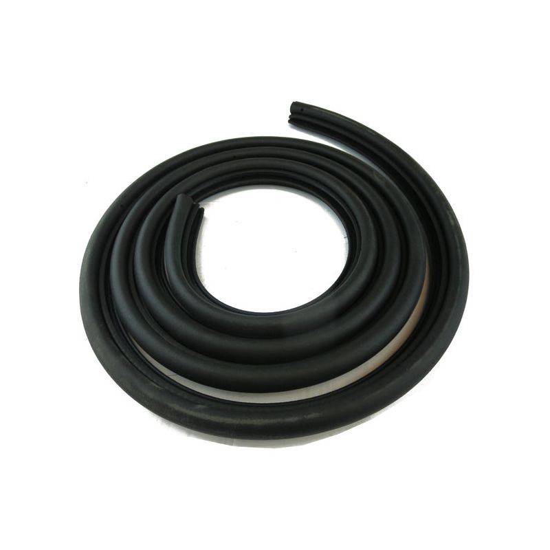 FURFLEX BLACK 2.5 METRES:  TR4A, TR5, TR6, SPITFIRE MKI-1500