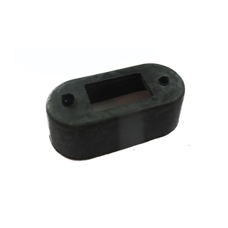 CHECK STRAP GAITER:  TR2, TR3, TR3A, TR4, TR4A