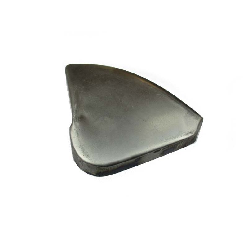 LH FRONT SILL END CAP:  TR4A, TR5, TR6