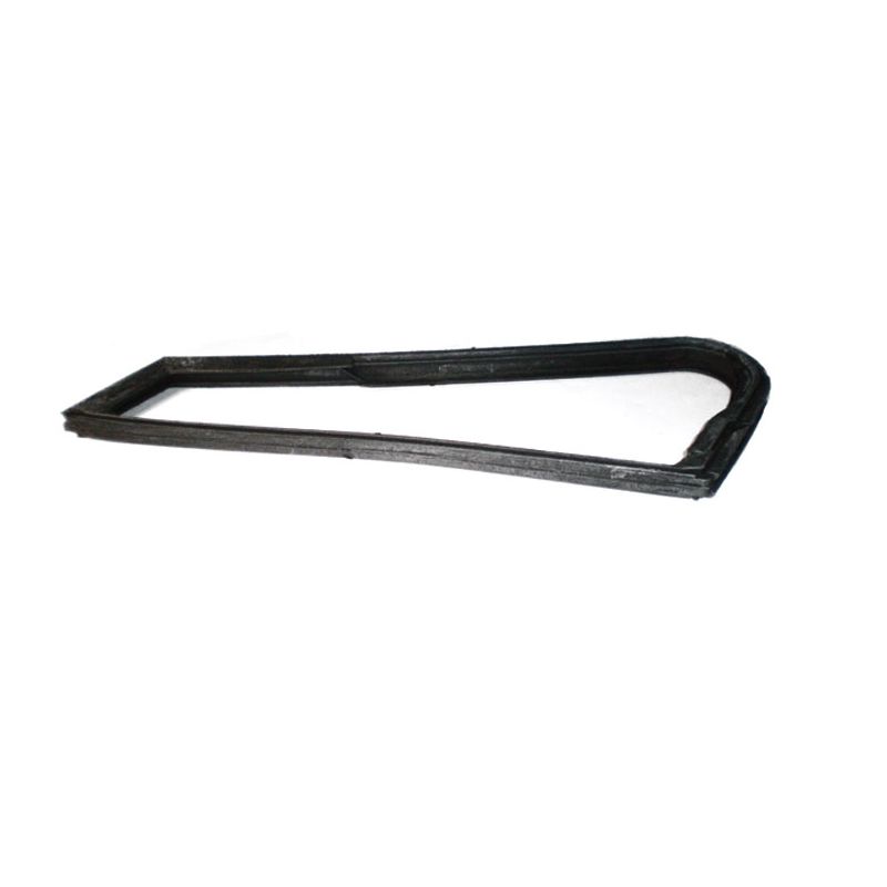 LH QUARTER LIGHT SEAL:  S&M 66-79