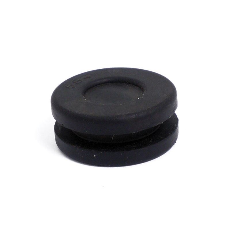 GROMMET OIL PIPE:  MGB