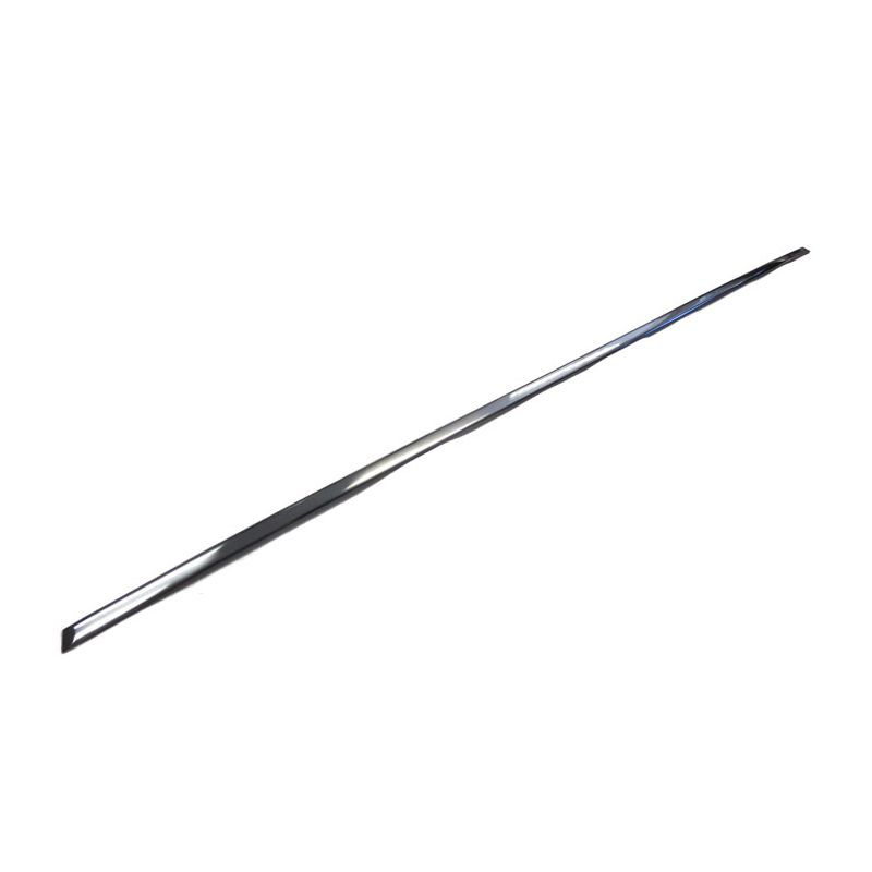 RH REAR WING MOULDING:  MGB 62-80