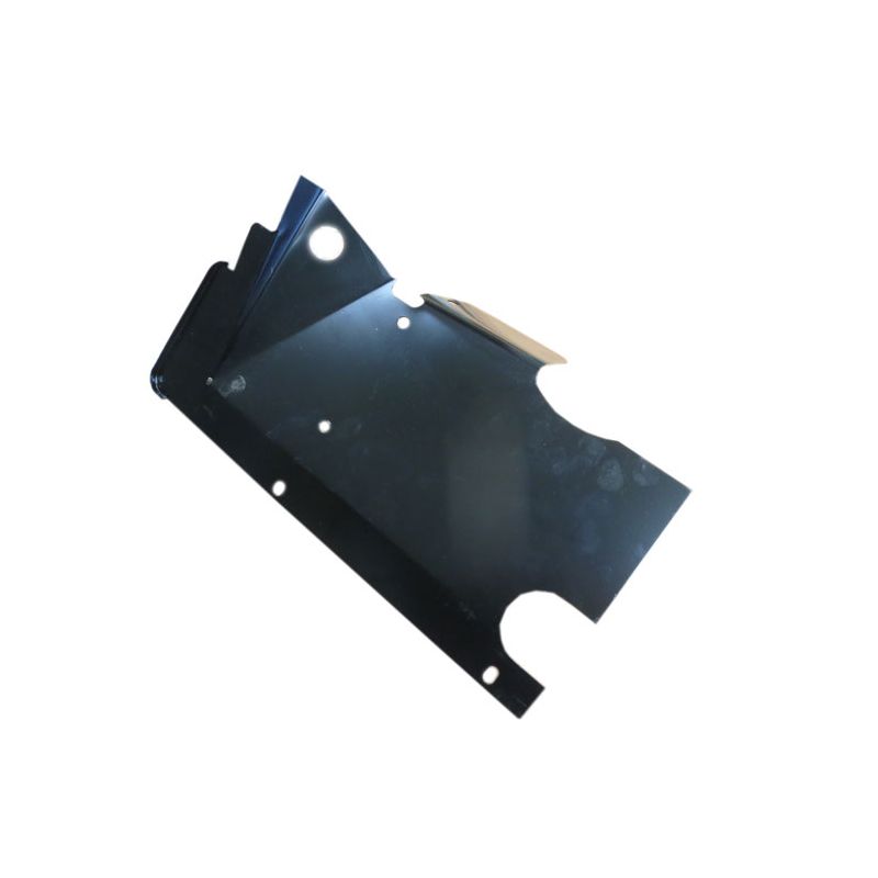 LH RADIATOR DUCT PANEL:  S&M