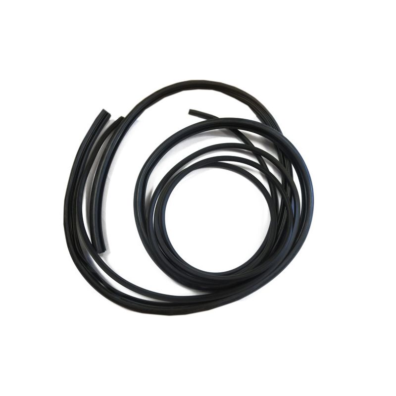 MTR CLAYTONRITE RUBB 28 X 22MM SECTION: MORRIS MINOR