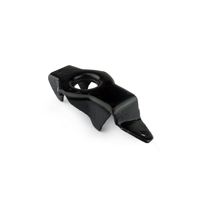 LH AXLE SPRING PLATE:  MM SALOON, CONV, TRAV, COMM