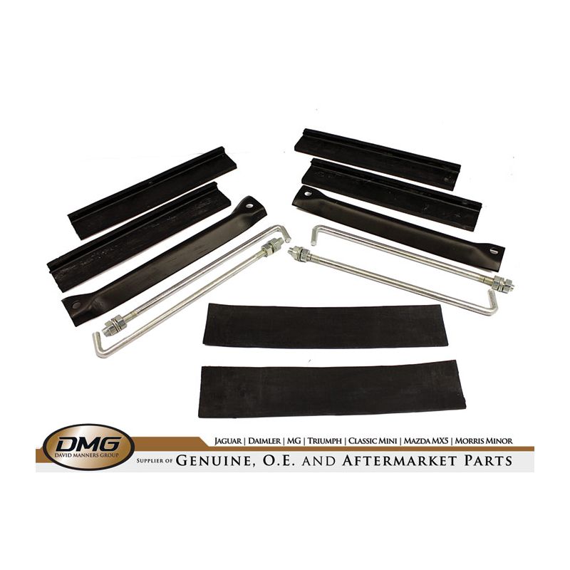 PAIR OF CLAMP KITS:  MGB 62-74