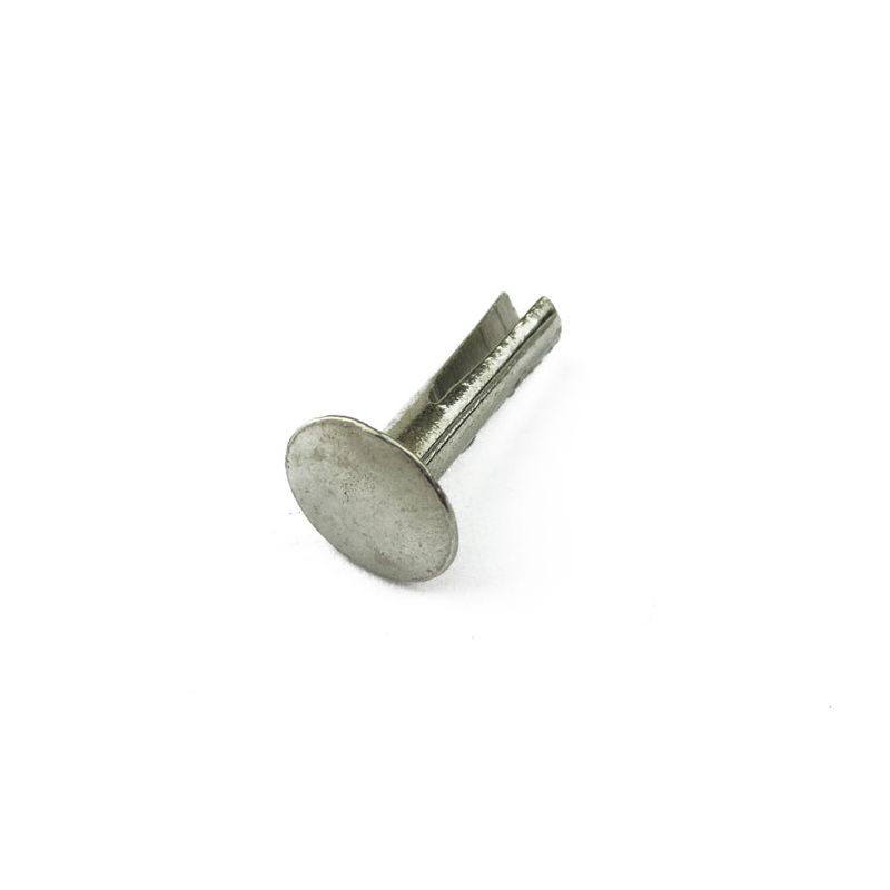 PARCEL TRAY RIVETS: MM SALOON, CONV, TRAV, COMM