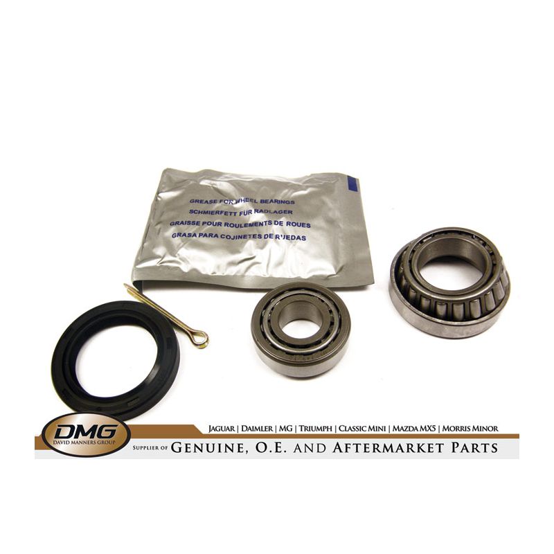 FRONT WHEEL BEARING KIT:  TR7