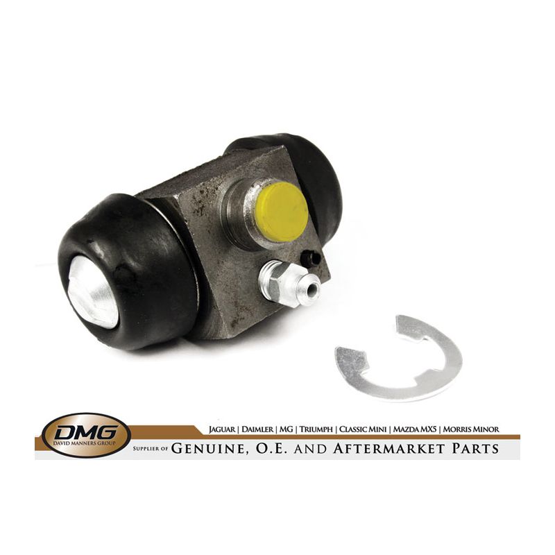 REAR WHEEL CYLINDER:  TR7 4 SPEED