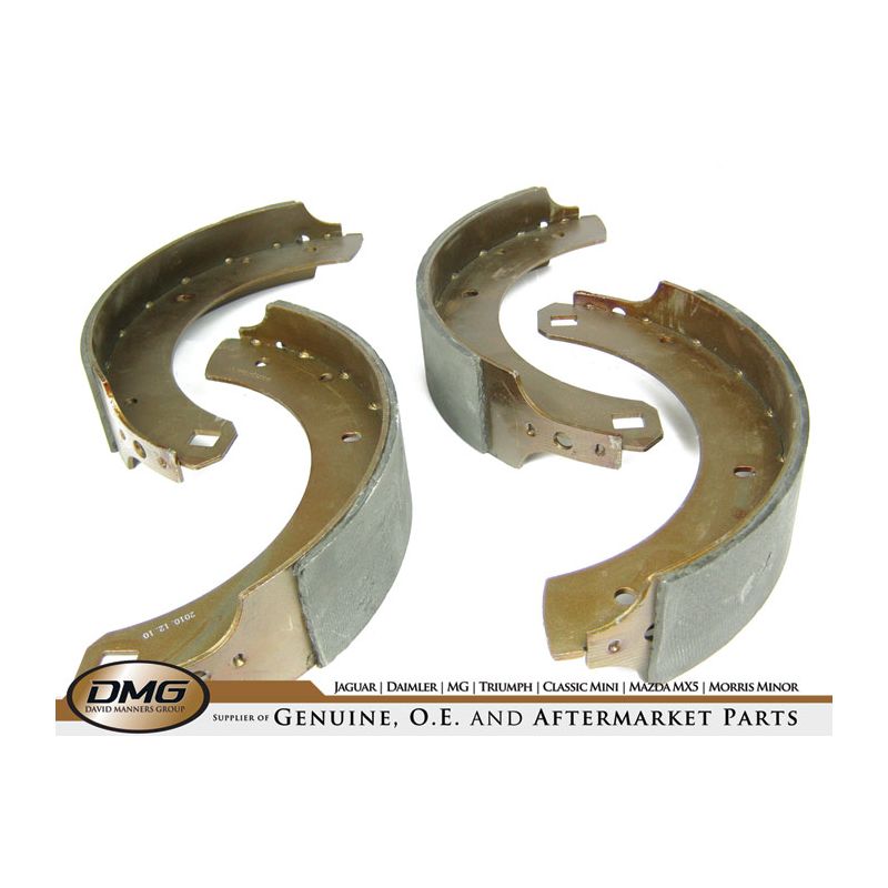 REAR BRAKE SHOE SET:  AH 100-4 100-6 3000