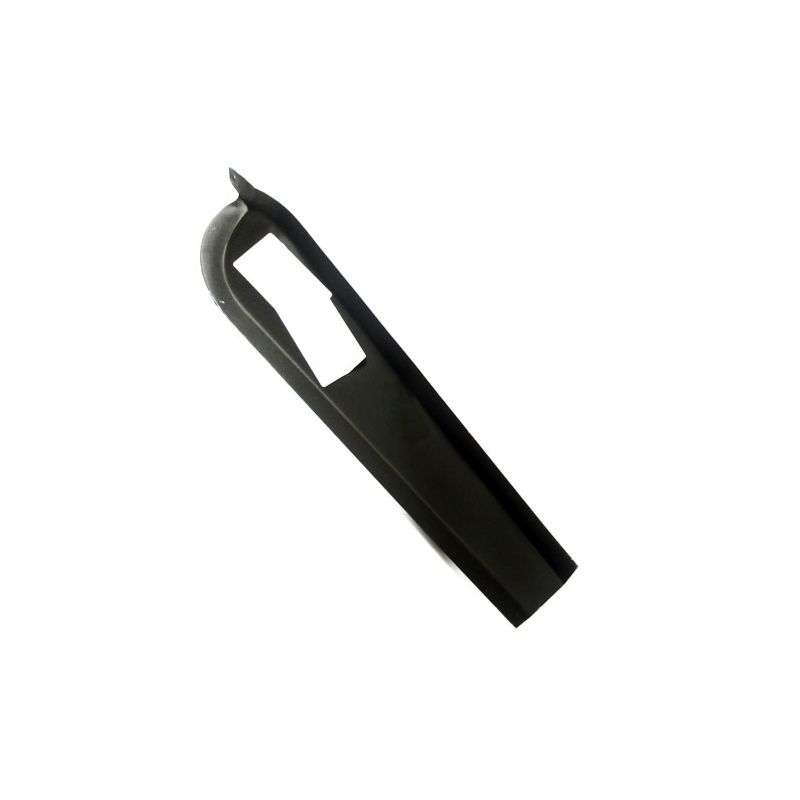 RH HINGE PILLAR COVER:  MORRIS MINOR