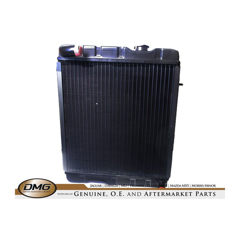 RADIATOR CF35>:  TR6 USA