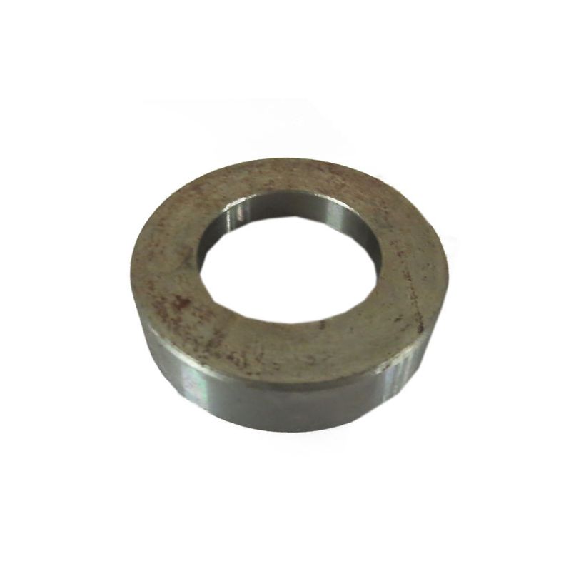 HUB SPACER:  TR4-6, STAG, T2000, T2500