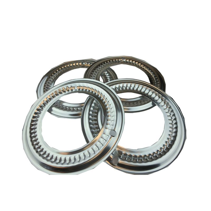 WHEEL EMBELISHER SET: MM SALOON, CONV, TRAV, COMM