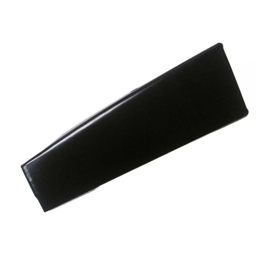 LH FRONT SILL FILLER:  S&M