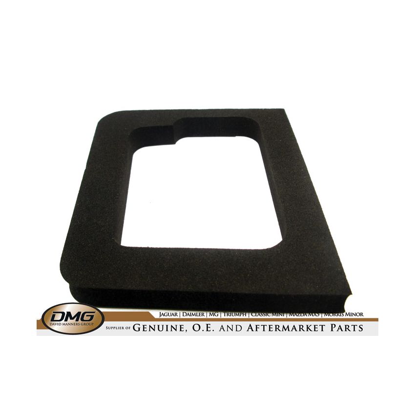 LAMP GASKET (SMALL):  TR6