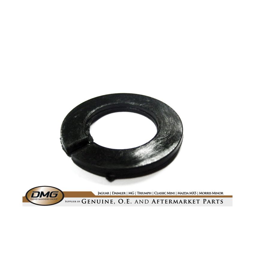 PLASTIC WHEEL WASHER:  TR6 70-76