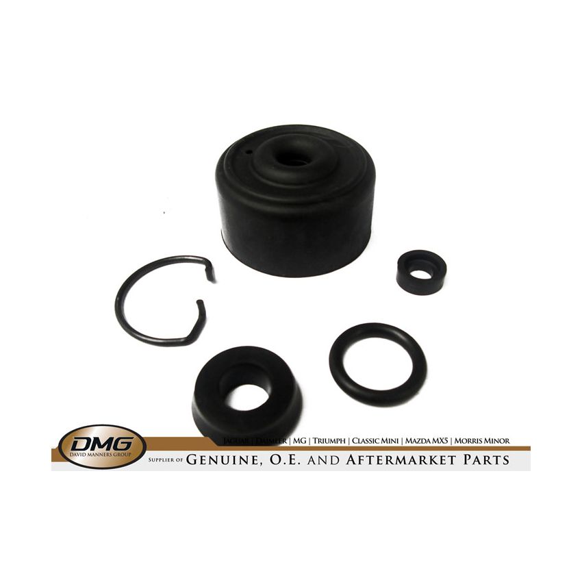 CLUTCH MASTER CYLINDER REPAIR KIT 0.7