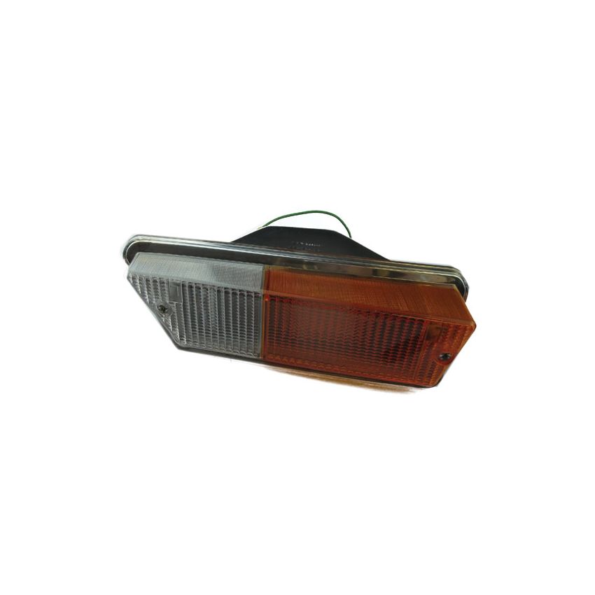 LH FRONT LAMP (UK SPEC):  TR6