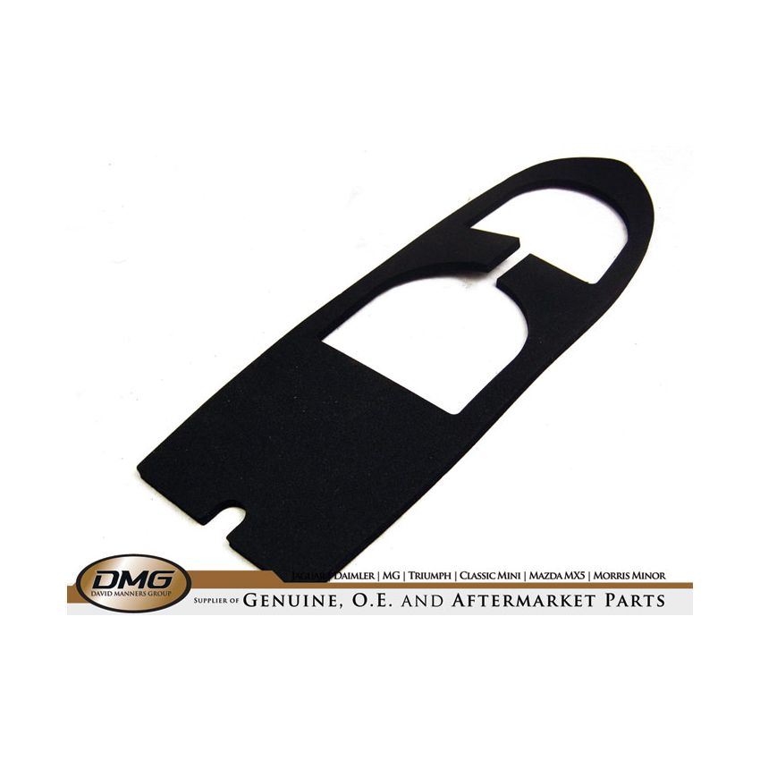 STOP/TAIL LENS GASKET:  MGB, S&M 70 ON