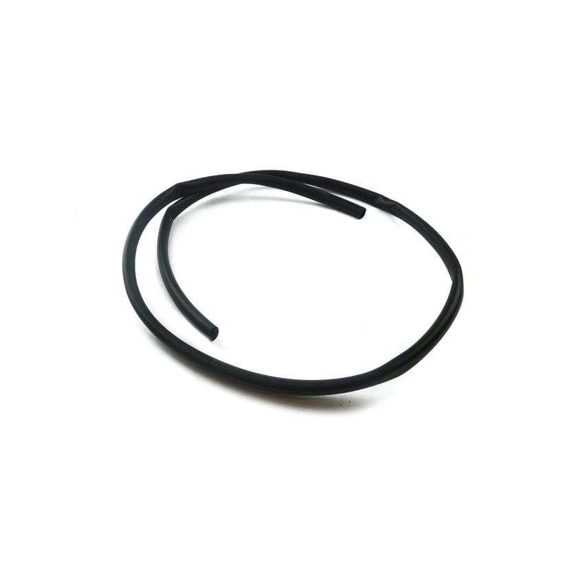 PVC SLEEVING BLACK: 8MM